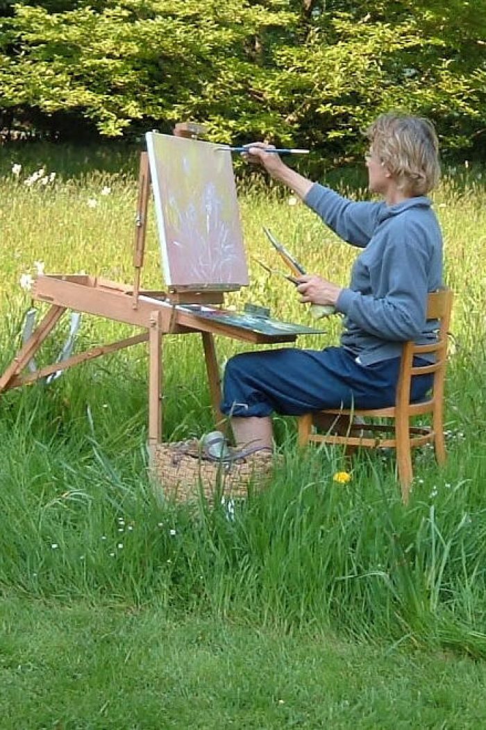 Andrea Jameson painting at Tourin
